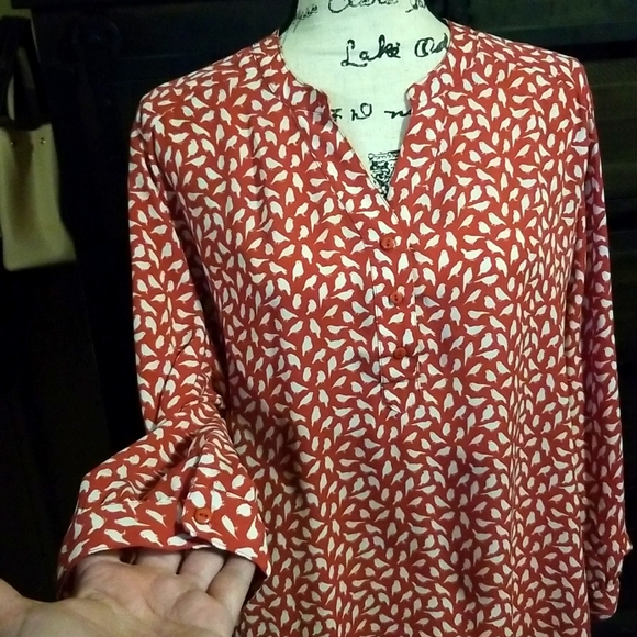 Whimsical bird long sleeve blouse. - Picture 4 of 8